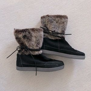 Toms boots